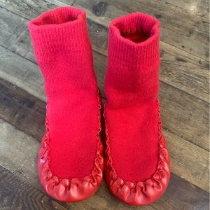 Hanna Anderson house slippers